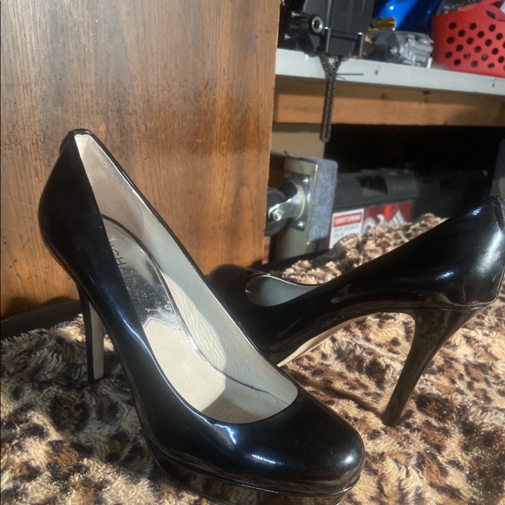 New Michael Kors Patent Leather High Heel Pumps